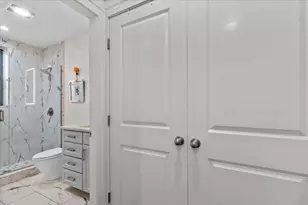 95 Saint Botolph, Boston, MA 02116 - Photo 28
