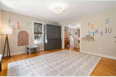 94 Fenwick Street, Framingham, MA 01701 - Photo 8