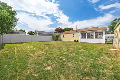 71 Dayton St., Chicopee, MA 01013 - Photo 22