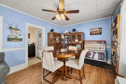 52 Mason St, Salem, MA 01970 - Photo 8