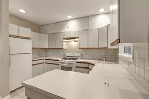 127 Kilsyth Rd, Boston, MA 02135 - Photo 8