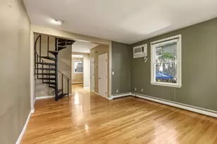 127 Kilsyth Rd, Boston, MA 02135 - Photo 4