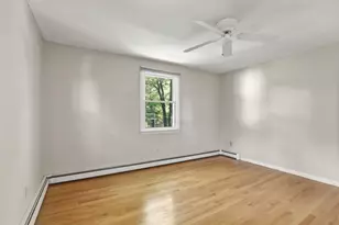 127 Kilsyth Rd, Boston, MA 02135 - Photo 20