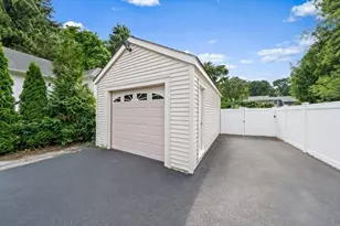 50 Standish Ave, Plymouth, MA 02360 - Photo 22
