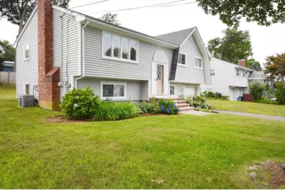 37 Thornton Ave, Brockton, MA 02301 - Photo 4
