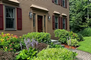 22 Oak Cir, Princeton, MA 01541 - Photo 2