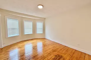 21 Macarthur St, Somerville, MA 02145 - Photo 6