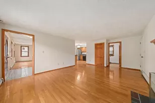5 Windemere Dr, Mansfield, MA 02048 - Photo 12