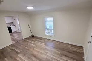 87 Endicott Ave, Revere, MA 02151 - Photo 4