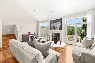 7 Wainwright Rd, Winchester, MA 01890 - Photo 4