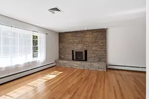 80 Lynnwood Dr, Longmeadow, MA 01106 - Photo 10