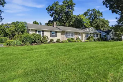 80 Lynnwood Dr, Longmeadow, MA 01106 - Photo 4