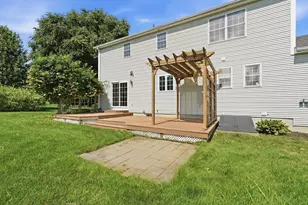 35 Alvord St, South Hadley, MA 01075 - Photo 4