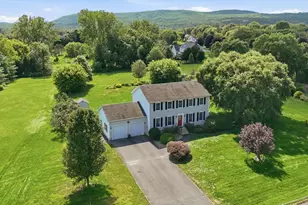 35 Alvord St, South Hadley, MA 01075 - Photo 2