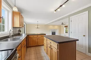 35 Alvord St, South Hadley, MA 01075 - Photo 16