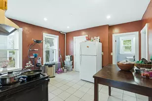 132 Huntington St, Brockton, MA 02301 - Photo 12