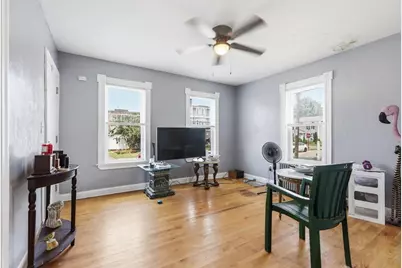 132 Huntington St, Brockton, MA 02301 - Photo 6