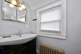 15 Madison St, Boston, MA 02136 - Photo 20