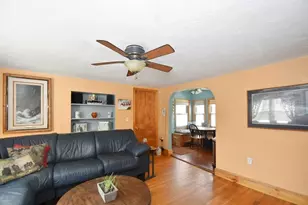 15 Madison St, Boston, MA 02136 - Photo 16