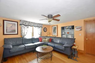 15 Madison St, Boston, MA 02136 - Photo 18