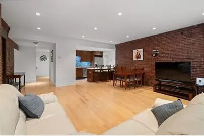 142 Commercial St #304, Boston, MA 02109 - Photo 4