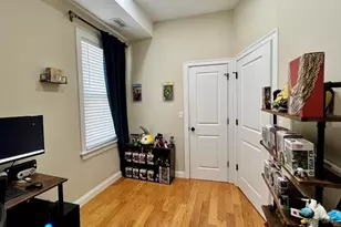 3 Howard Pl, Boston, MA 02125 - Photo 10