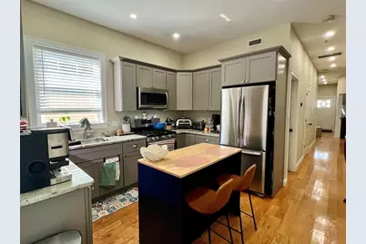 3 Howard Pl #C, Boston, MA 02125 - Photo 4