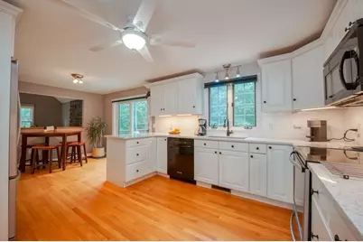 7 Magnolia Drive, Ayer, MA 01432 - Photo 4