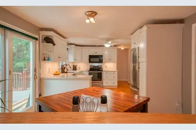 7 Magnolia Drive, Ayer, MA 01432 - Photo 8