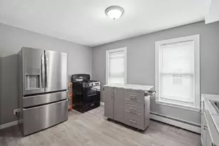 15 Warriner Ave, Springfield, MA 01108 - Photo 6