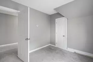 15 Warriner Ave, Springfield, MA 01108 - Photo 22