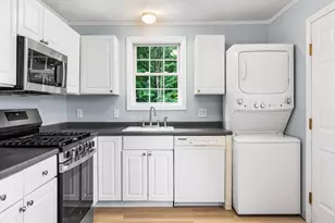 65 Willard St, Ayer, MA 01432 - Photo 4