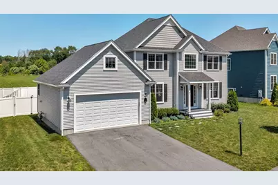 34 Pratt Ave, Bridgewater, MA 02324 - Photo 2