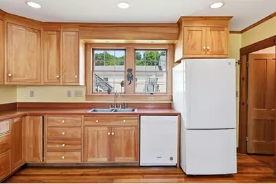 6 Nash Hill Rd, Williamsburg, MA 01096 - Photo 16