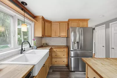 51 Whittemore Rd, Sturbridge, MA 01566 - Photo 8