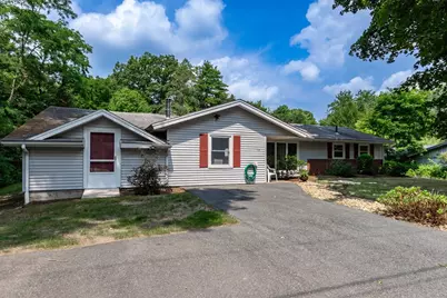 64 Hemenway Rd, Framingham, MA 01701 - Photo 2