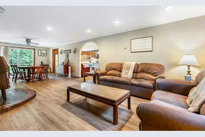 64 Hemenway Rd, Framingham, MA 01701 - Photo 12