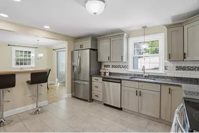 841 Grove Street Terrace, Worcester, MA 01605 - Photo 12
