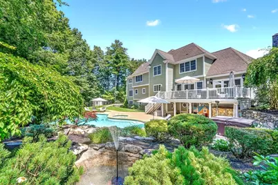 2 Goldman Cir, Bedford, MA 01730 - Photo 38