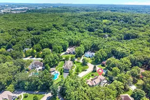 2 Goldman Cir, Bedford, MA 01730 - Photo 40