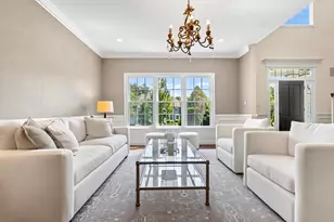 2 Goldman Cir, Bedford, MA 01730 - Photo 4