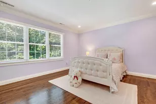 2 Goldman Cir, Bedford, MA 01730 - Photo 24