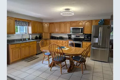 50 Ash St, Gardner, MA 01440 - Photo 2
