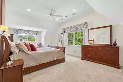 136 Davis Road #136, Acton, MA 01720 - Photo 18