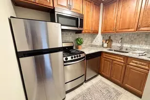 19 Winchester St, Brookline, MA 02446 - Photo 2