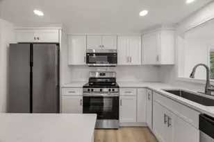 185 Wheeler Rd, Mashpee, MA 02649 - Photo 10