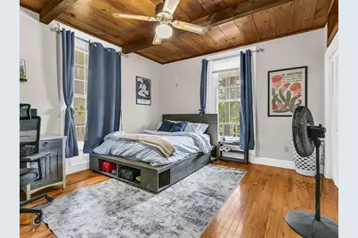 2 Lexington St, Woburn, MA 01801 - Photo 12