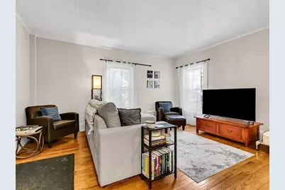2 Lexington St, Woburn, MA 01801 - Photo 26
