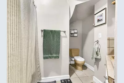 2 Lexington St, Woburn, MA 01801 - Photo 14