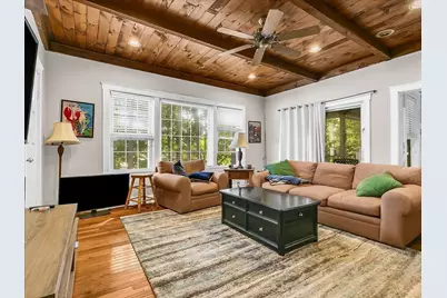 2 Lexington St, Woburn, MA 01801 - Photo 10